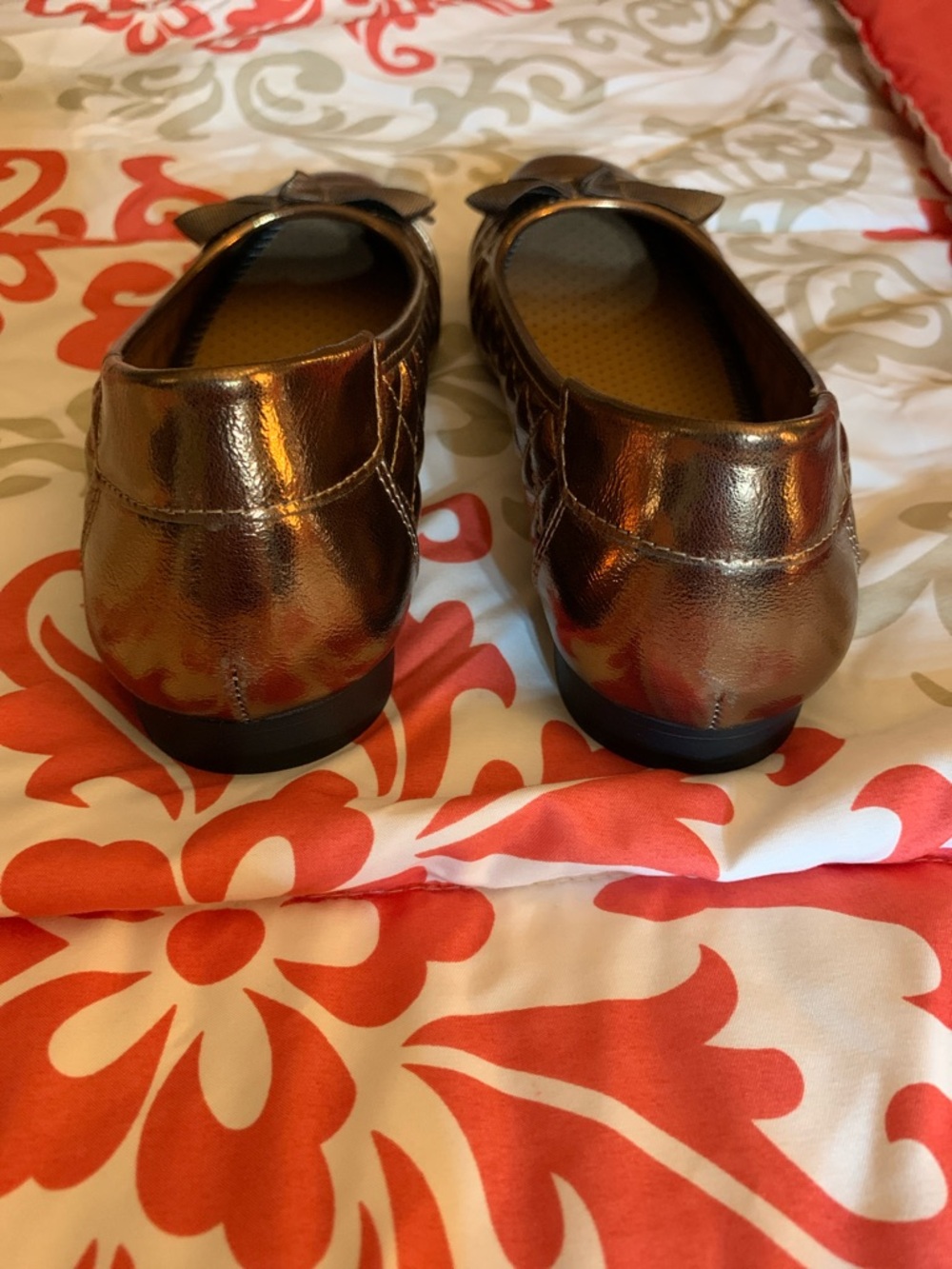 White Mountain Metallic Bronze Quilted Ballet Flats with Bow Accent - Picture 5 of 7